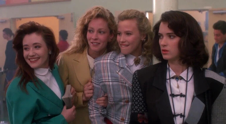 Слева направо: Хезер Дьюк, Хезер МакНамара, Хезер Чендлер и Вероника Сойер.