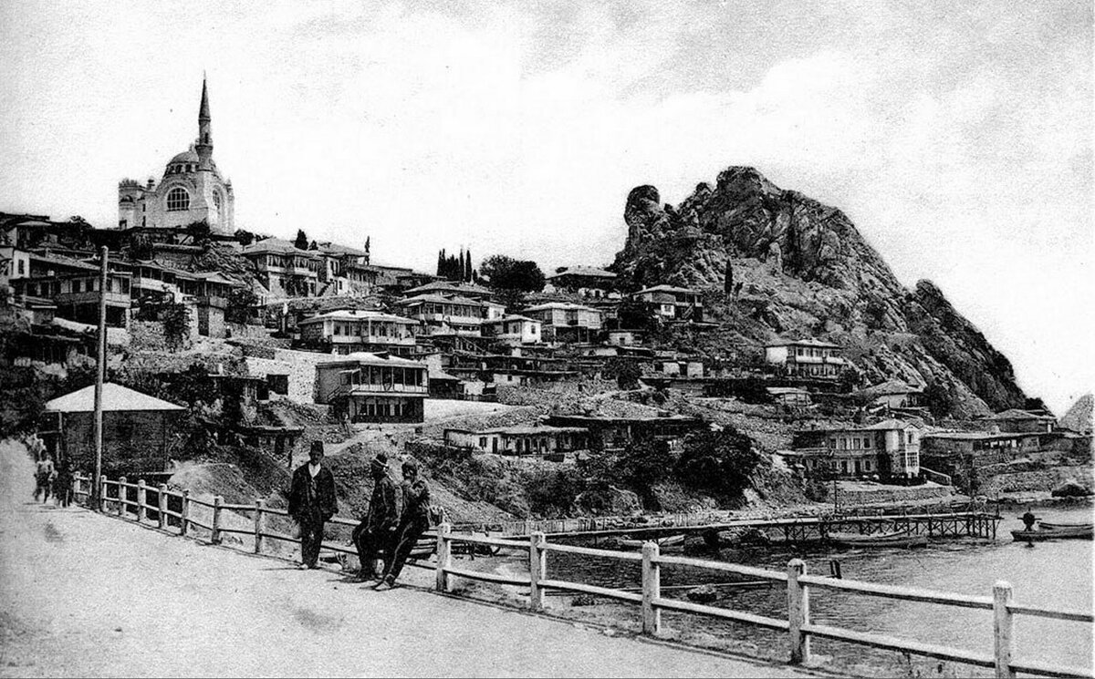 Татарская деревня Гурзуф, открытка царских времён