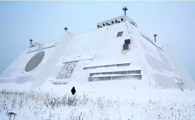  На фото: вид на радиолокационную станцию «Дон-2Н» системы противоракетной обороны (ПРО) 
 