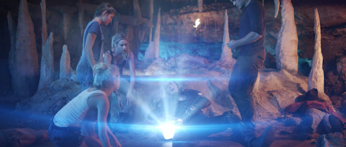 ловушка времени фильм 2021. ловушка времени фильм 2017. кэссиди гиффорд ловушка времени. временная ловушка фильм 2017. временная ловушка фильм 2017.