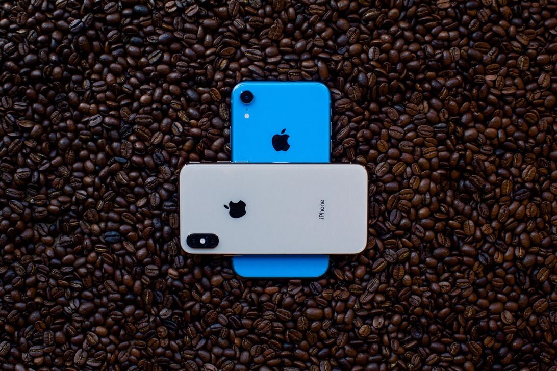  
Источник : https://www.cnet.com/news/iphone-11-2019-might-get-two-way-charging-and-bigger-battery/#ftag=CAD0610abe0f