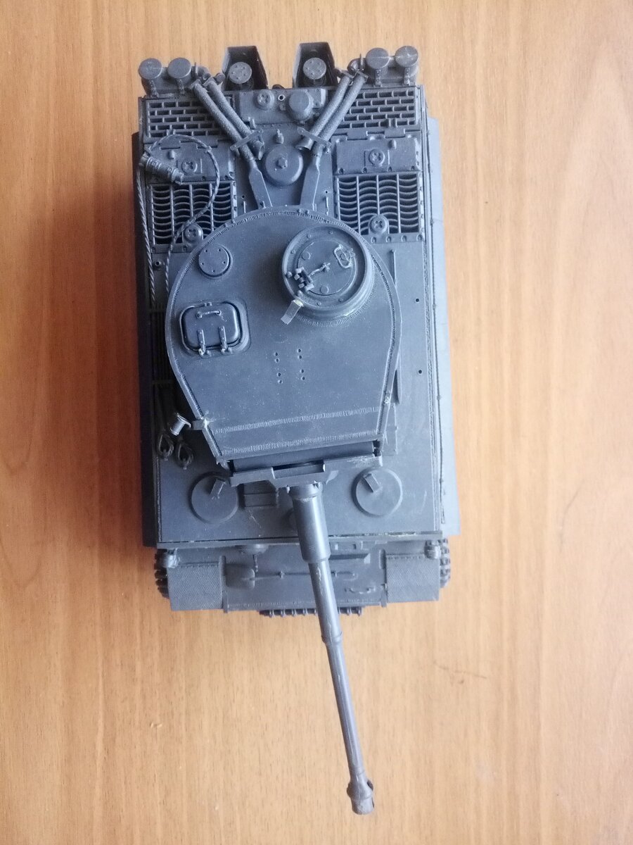 Модель танка "Тигр". Вид сверху.