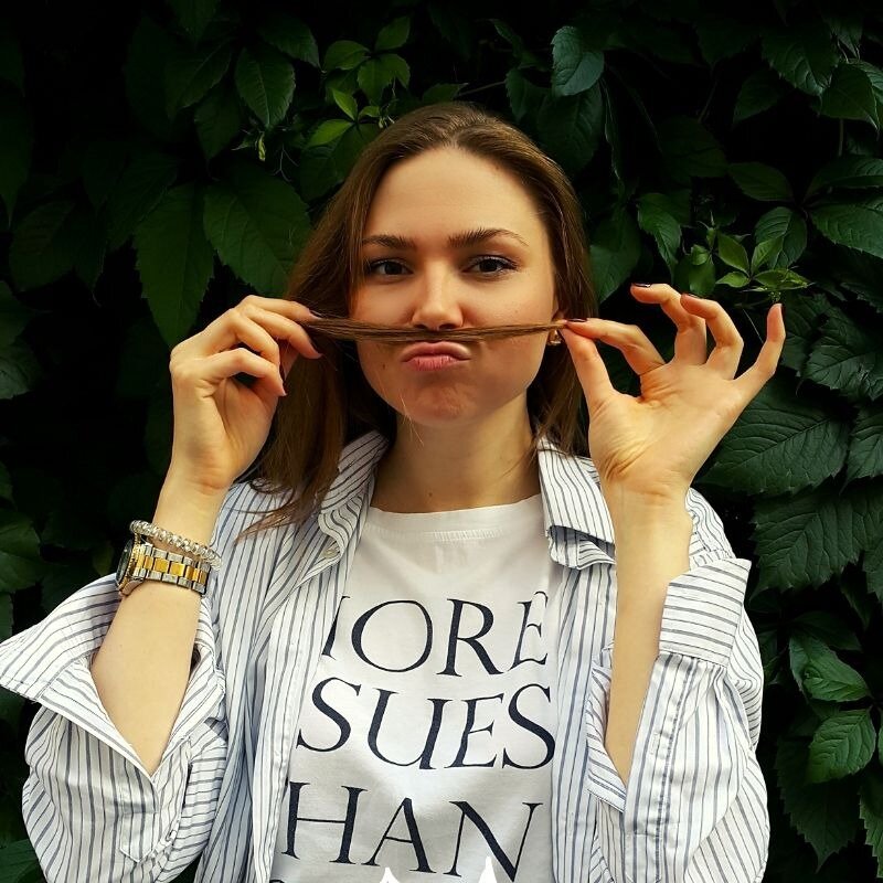 Люблю плющ, чуть не запуталась, пока фоткалась :DDD