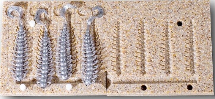 Форма для отливки приманок.