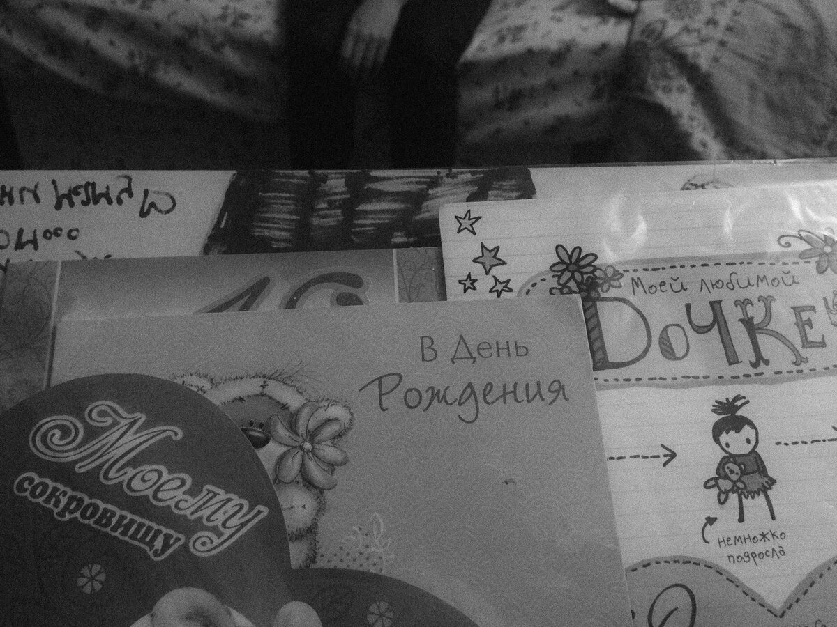 Оля жила в двух приёмных семьях и детдомах, её везде сопровождало насилие.  Сейчас ей девятнадцать и она уже не даст себя в обиду | Фонд Ройзмана | Дзен