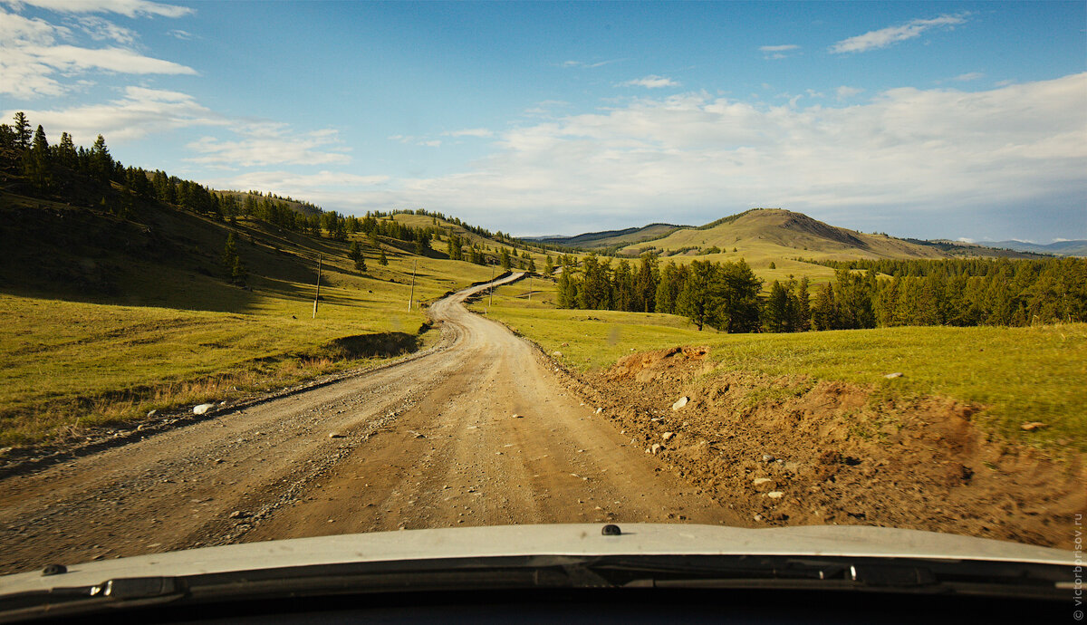 Говорят, два часа грунтовки до Шунгаль-таша не забываются, сильно оттеняя красоту пещеры и природного парка. Фото из открытых источников