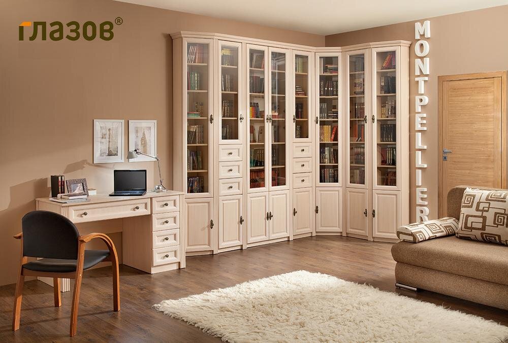 Можно только преклониться перед теми, кто сегодня собирает с  нуля свою личную библиотеку. Часто нам достаются и небольшие собрания  сочинений от родителей, бабушек и дедушек.