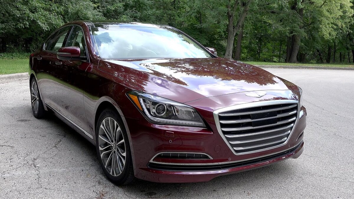 Genesis G90.