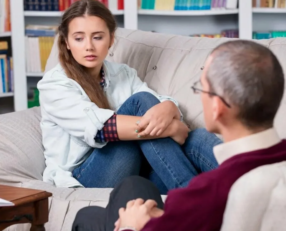 психолог и ребенок. психологическая помощь подросткам в москве. кризисный центр детям. психологическая помощь подросткам в москве. психологическая помощь подросткам в москве.