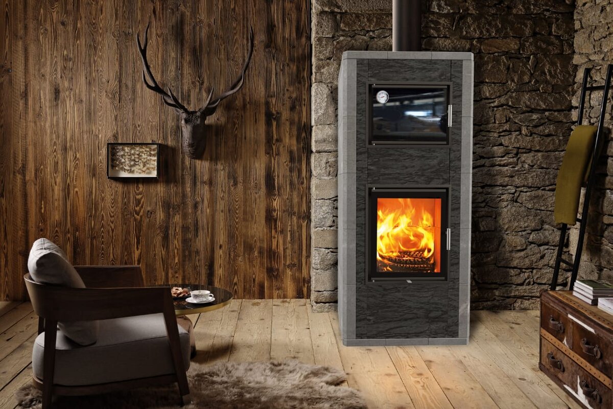 Камин из талькомагнезита для обогрева дома