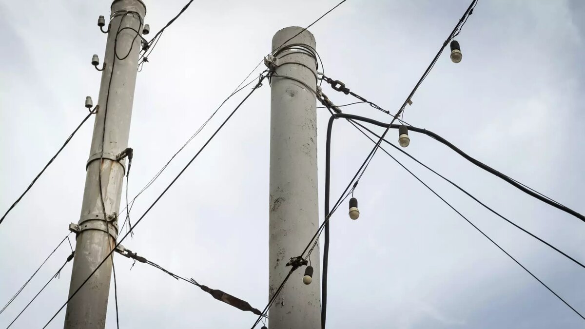     Руководителя ПАО «Межрегиональная распределительная сетевая компания Северного Кавказа» обвинили в хищение 272 миллионов рублей, сообщает Гу Генпрокуратуры РФ по Северо-Кавказскому и Южному федеральным округам.