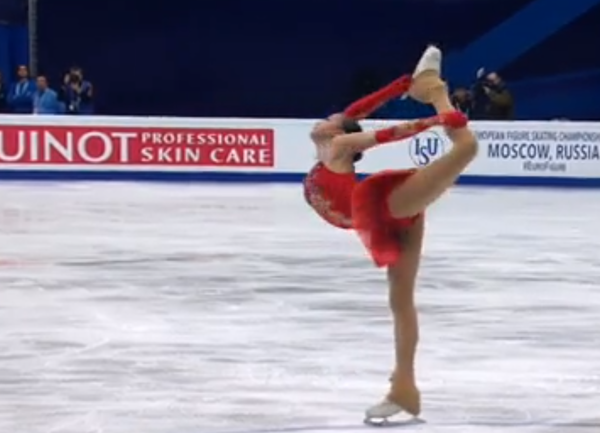 Чемпионка Европы  Алина Загитова. 15 лет. Россия