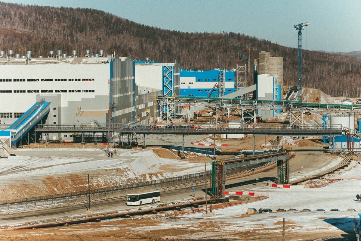 Обогатительный комбинат. ГОК Забайкальский край. Горно-обогатительный комбинат Забайкальский край. Быстринский Горно-обогатительный комбинат. Быстринский ГОК Забайкальский край.