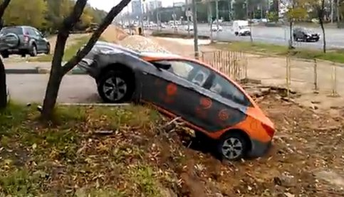 Оригинал на m24.ru https://www.m24.ru/articles/avtomobili/30092016/118022