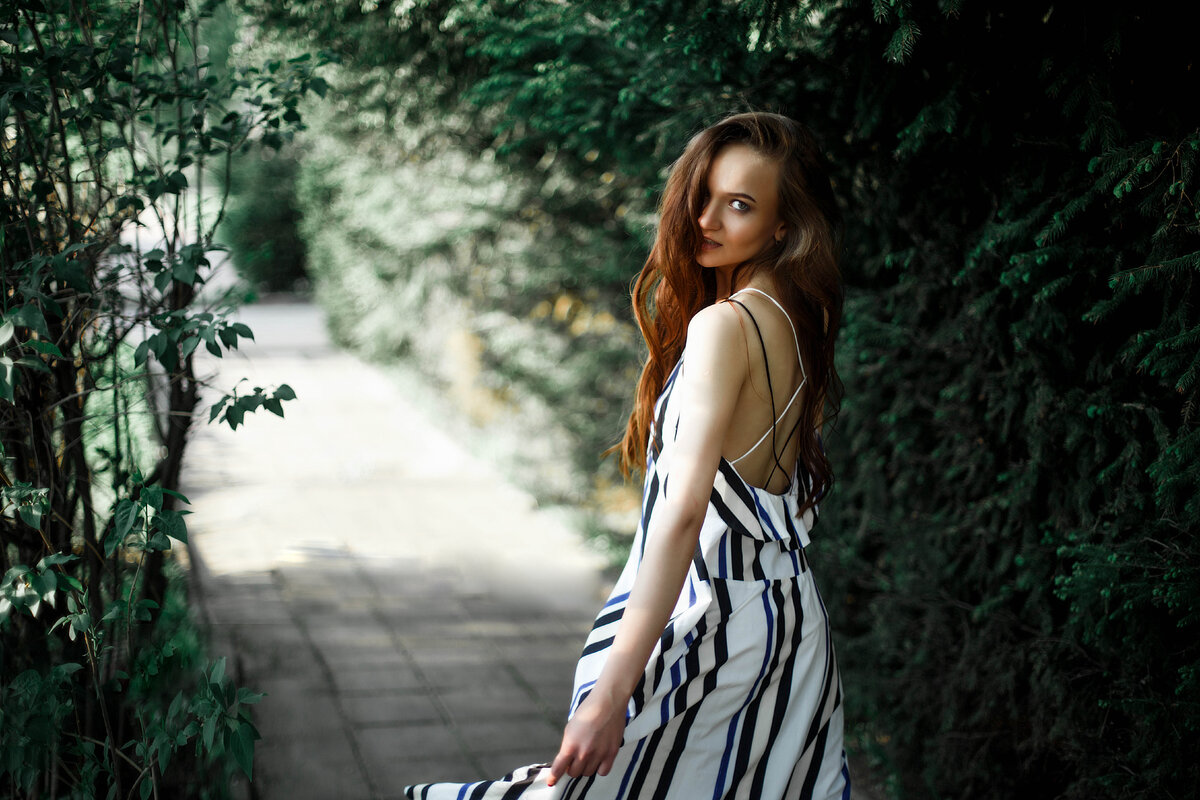 Фото: Мария Шорохова, модель: Анна Будахина. Съемка для журнала НОМЕР. 