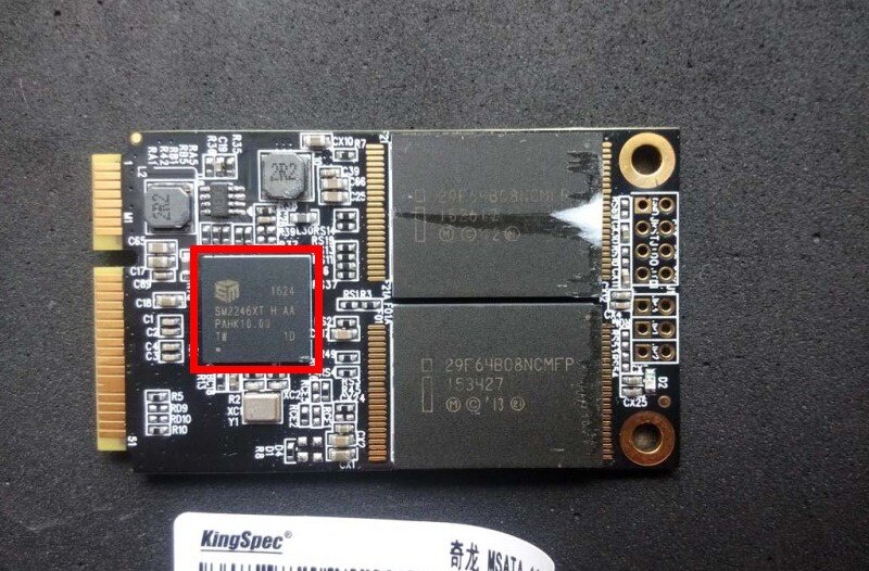 Контроллер Silicon Motion внутри SSD KingSpec © MYSKU.ru