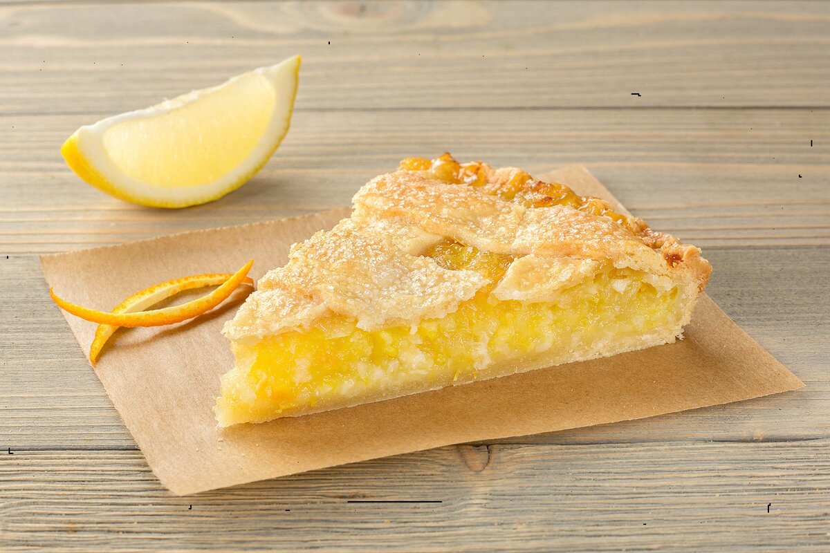 Рецепт теста лимонника. Лимонник пирог песочный. Песочный лимонный пирог. Лимонник лимонный пирог. Сицилийский лимонный пирог.