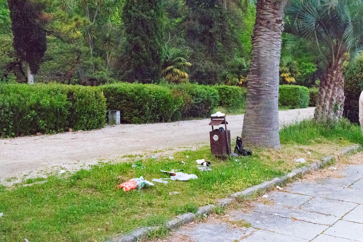 Приморский парк. Гагра. Май 2019
