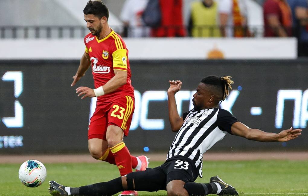 Сони Мустивар в отборе