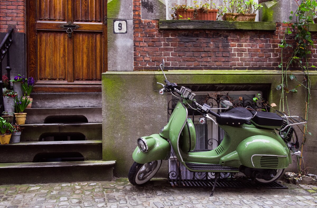 Всеми любимая и известная Vespa 