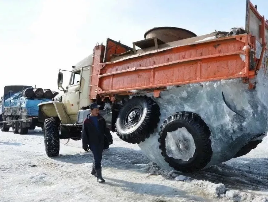 Урал 4320 на зимнике