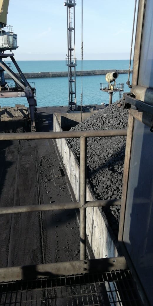 Великолепный пейзаж моря. То что я вижу 2 через 2