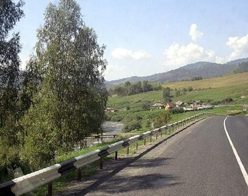 Въезд в село Камлак