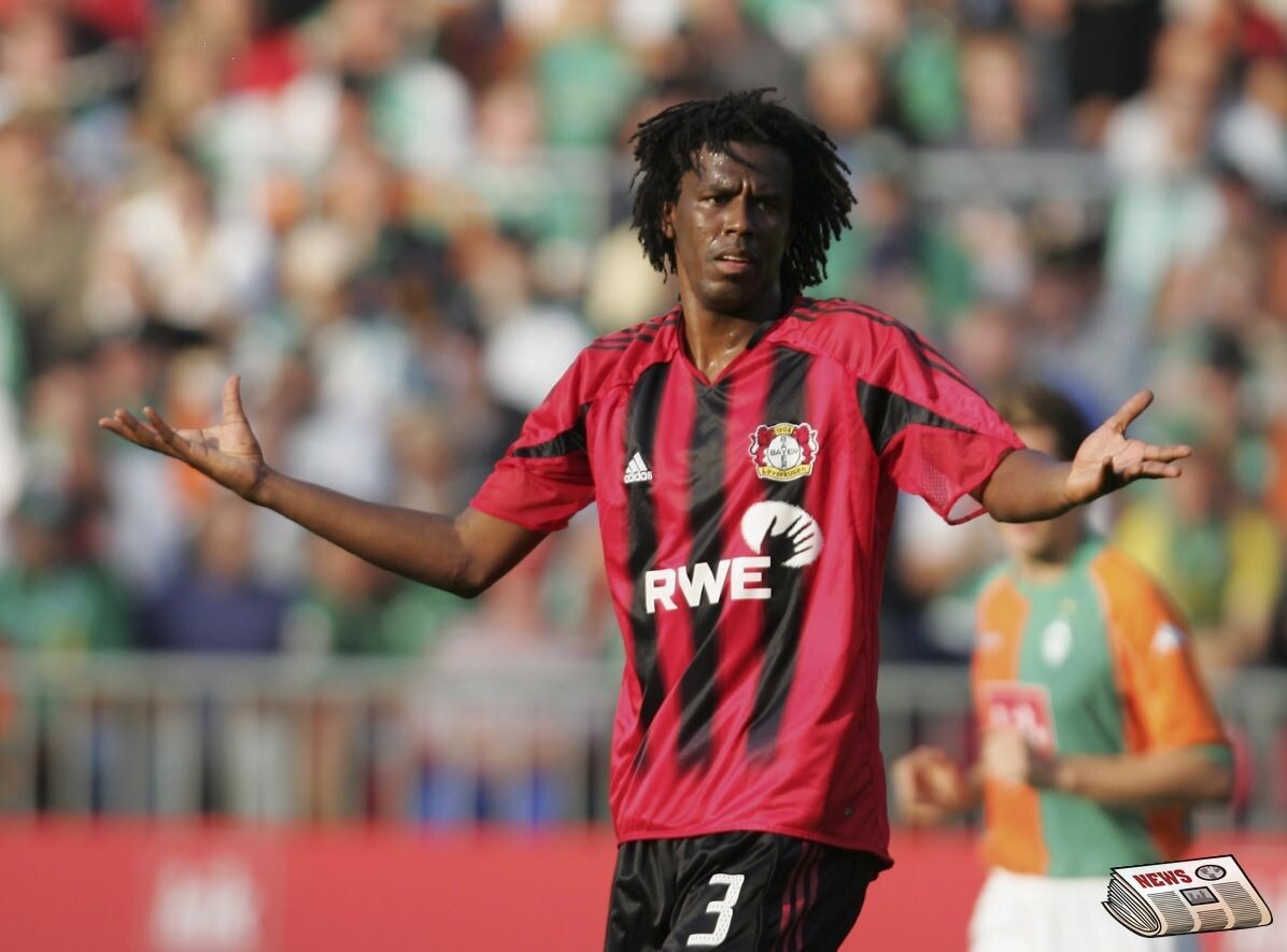 В 2006 года он был в немецком клубе «Байер 04»