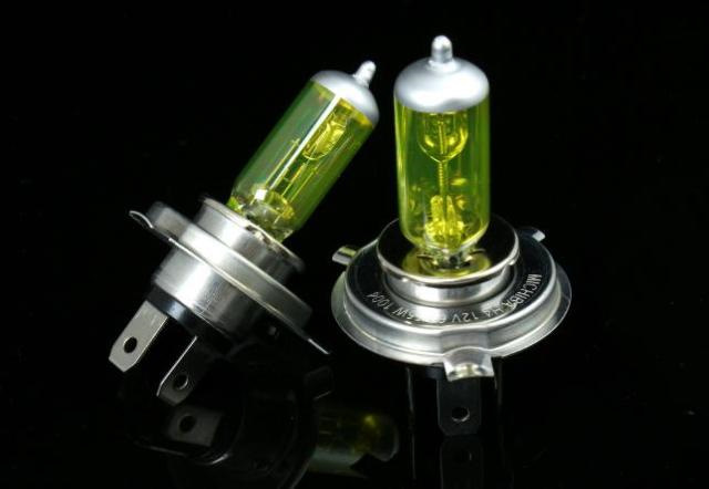 Автомобильная лампа H7: виды, особенности и лучшие марки. Фото: drive2.ru