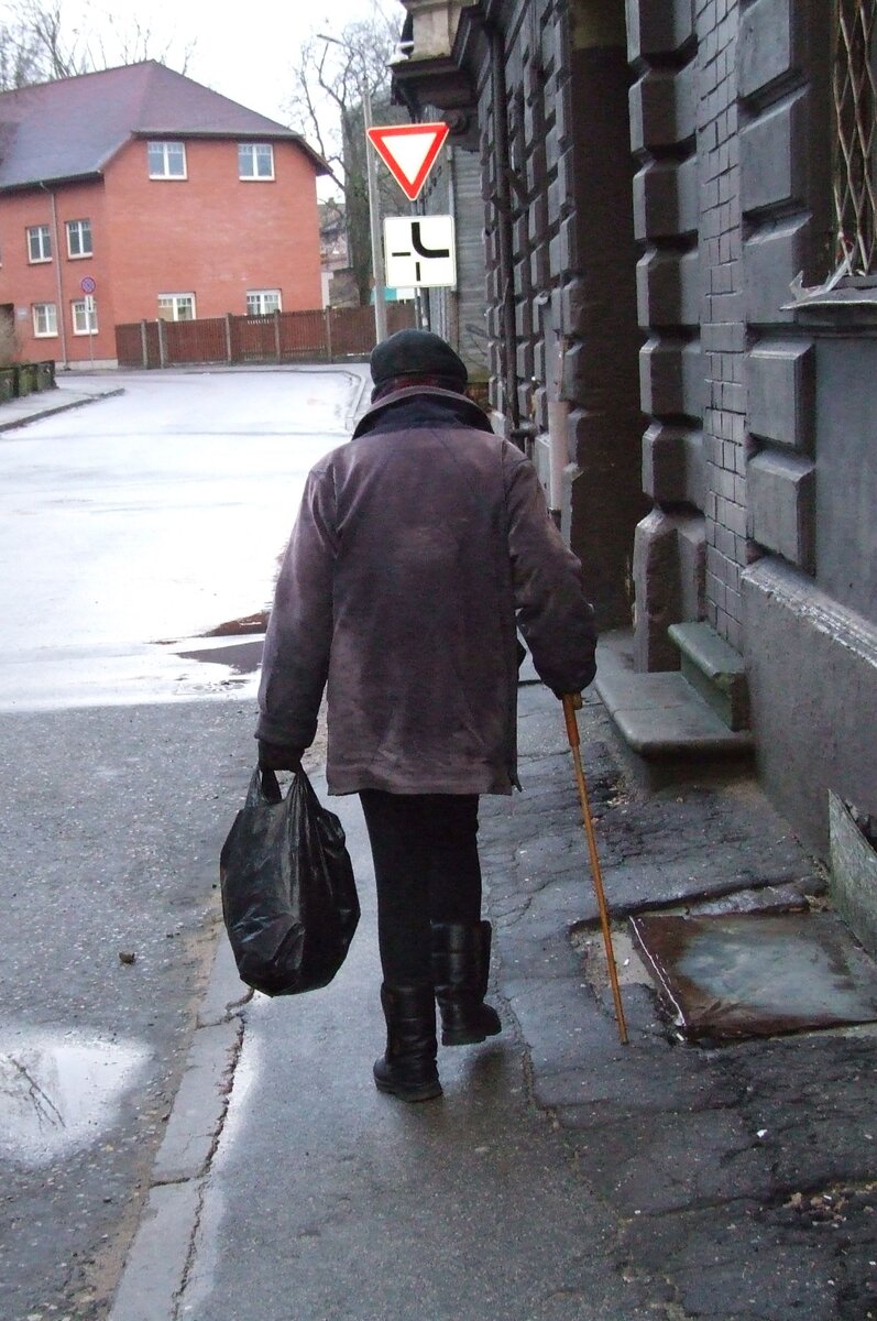 Рижский бомж. Фото автора