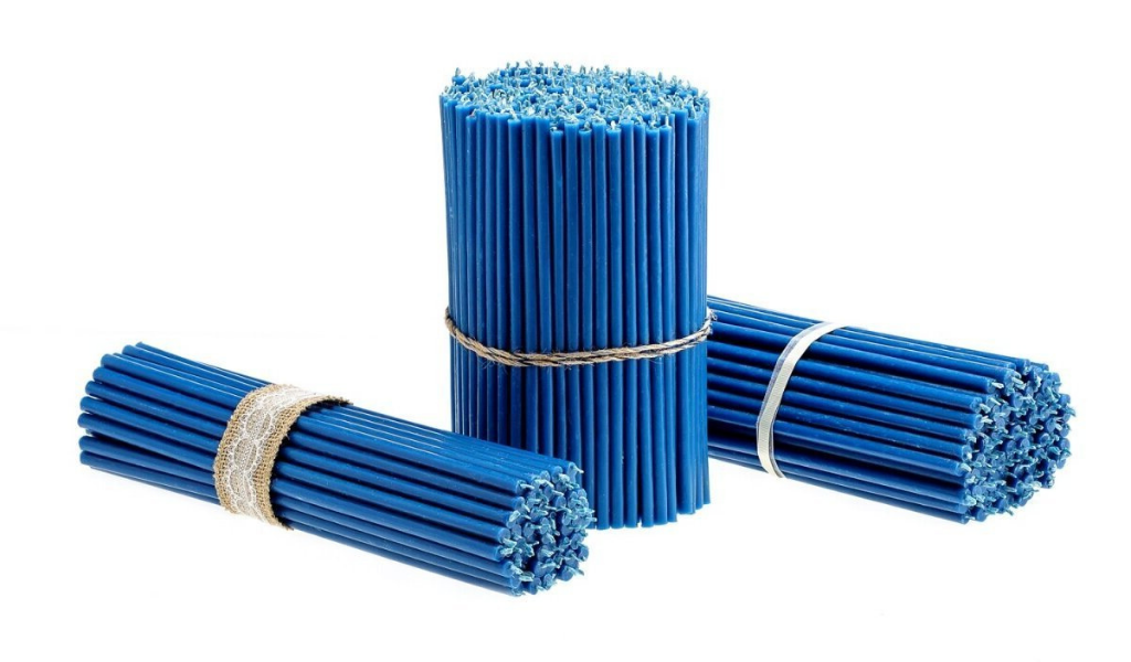 Голубые Богородичные свечи.