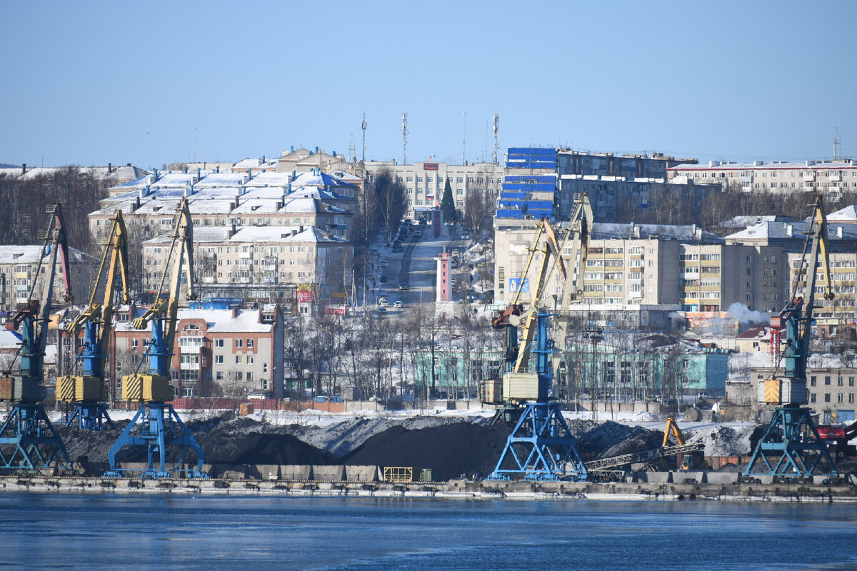 Москва сахалин время