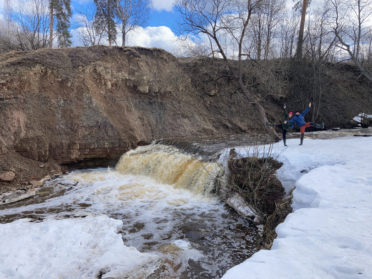 Это мы у Саблинского водопада в субботу. Все фотографии автора