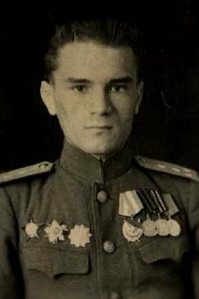 Подвиг Матросова совершили 13 участников войны из Татарстана, но героями признал