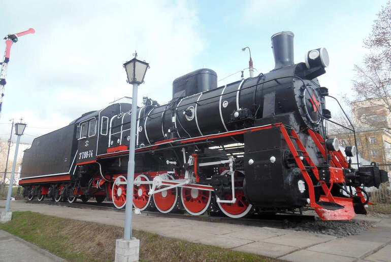Паровоз серии ЭР 788