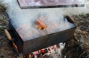 Рецепт копченой горбуши горячим и холодным способом