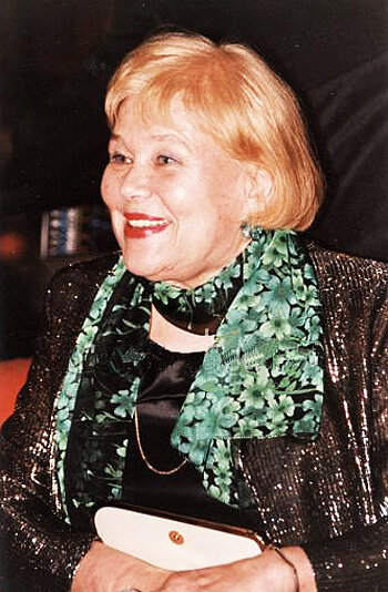 Люсьена Овчинникова