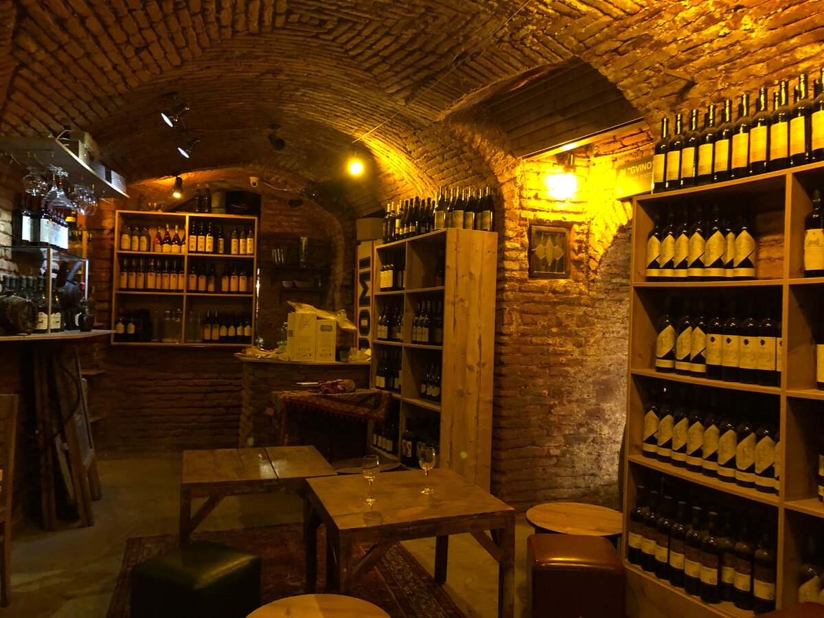 винный погреб Vinograund