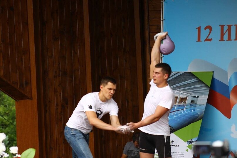 Создать карусель             Добавьте описание