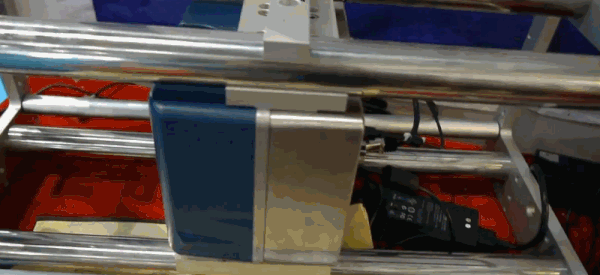 Офисный мини-пресс для выдавливания информации на картоне