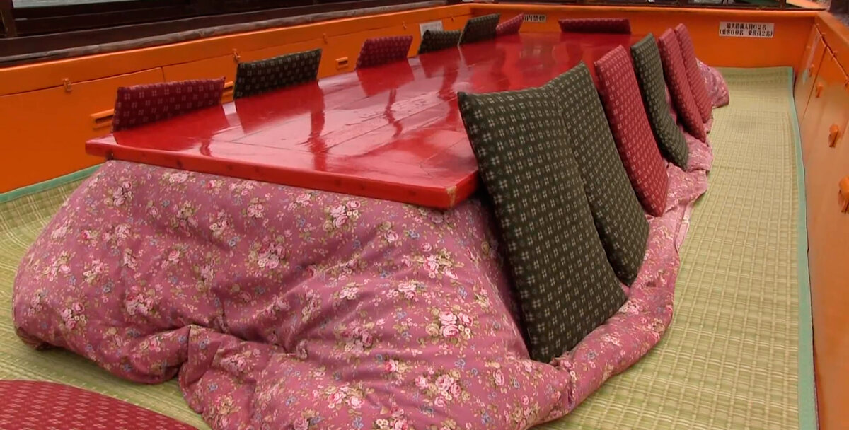 Котацу в ресторане