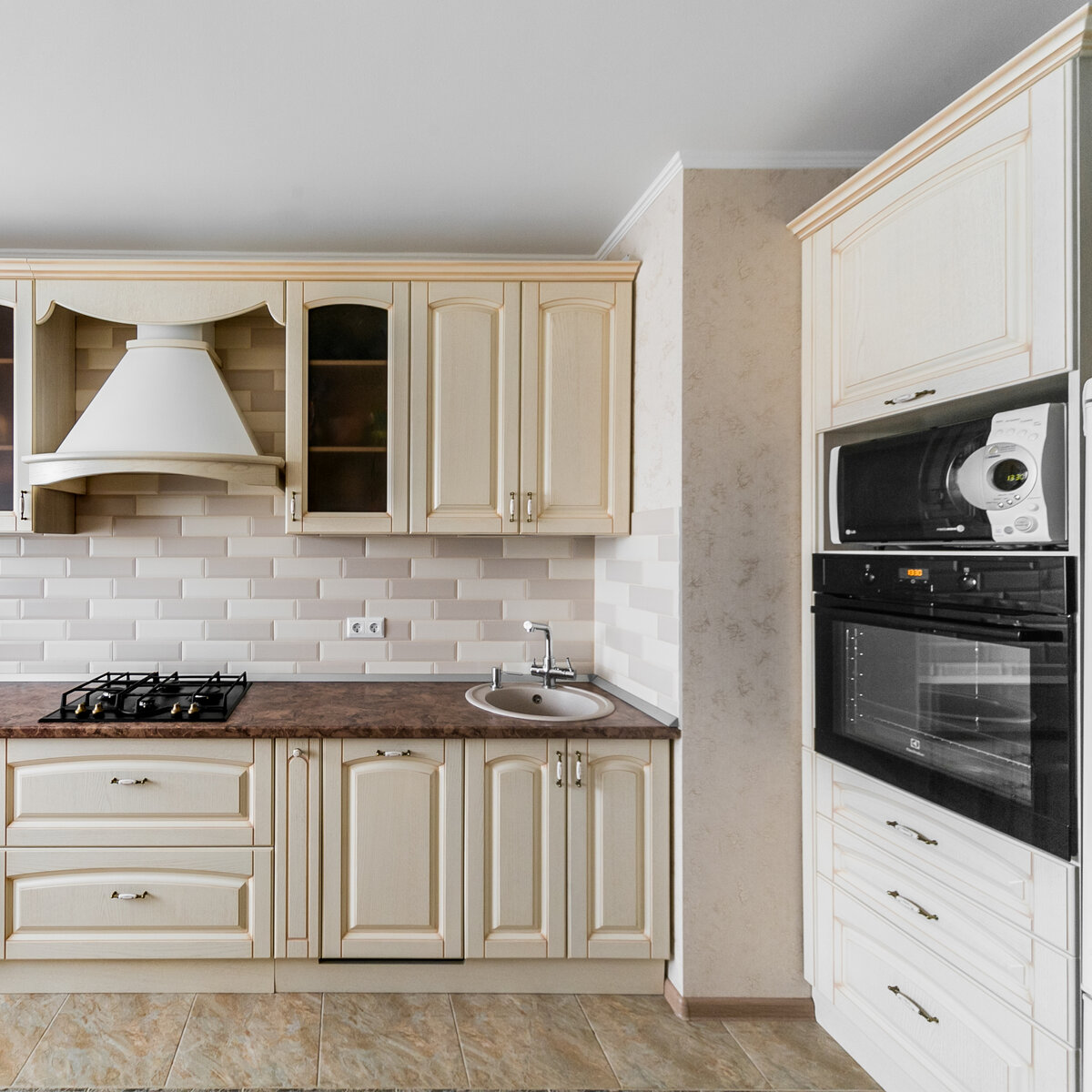 Удобно и уютно теперь на кухне