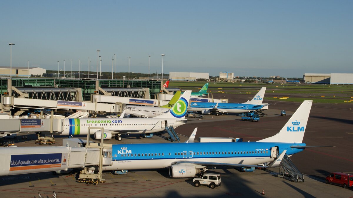 Аэропорт Схипхол, Амстердам 