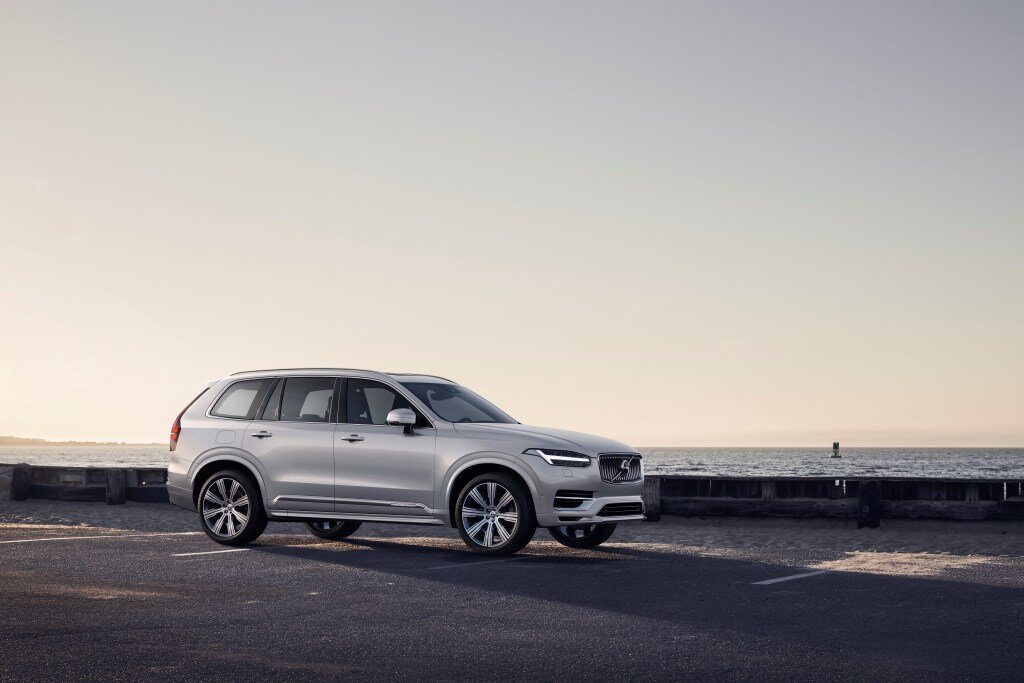 New Volvo XC90 Inscription T8 Twin Engine in Birch Light Metallic