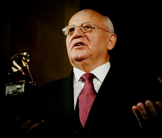 М с горбачев результаты. Объединение Германии Горбачев. Экономисты Горбачева.