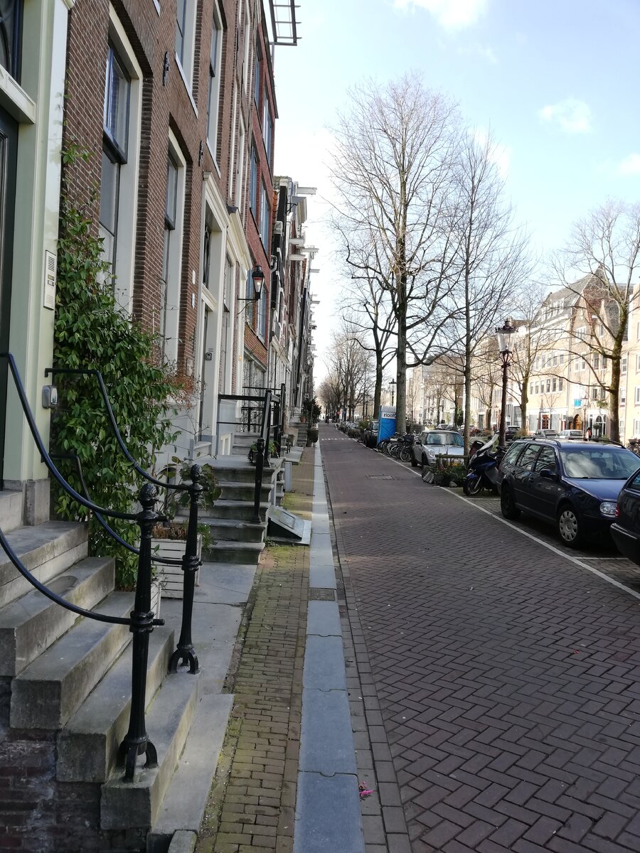 Нет, ничего плохого не произошло, хотя чувство неотвратимого присутствовало постоянно