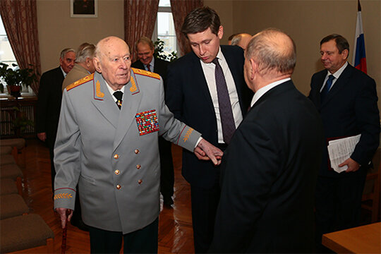 Бывший генерал КГБ Филипп Бобков умер 17 июня в Москве на 94-м году жизни, дожив до глубокой старости 