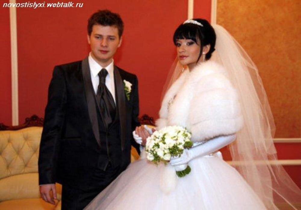 Сколько лет бушиной. Сколько лет бушиной. Бушина дом 2. Лена бушина дом 2. Бушина до пластики.