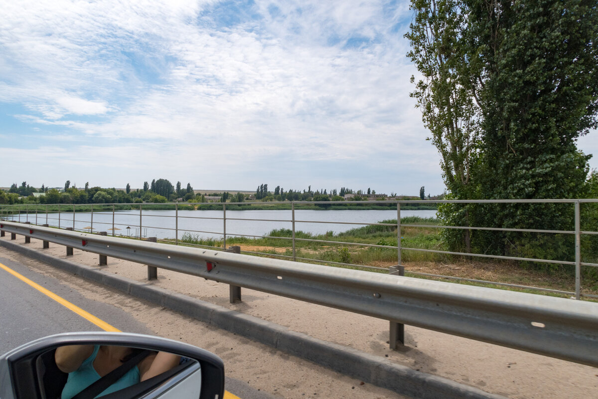 Волгоградская трасса Саратов. Трасса Саратов Волгоград. Автодорога Саратов Волгоград. Автомагистраль Саратов Волгоград.