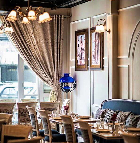 Интерьер ресторана в одном из его залов